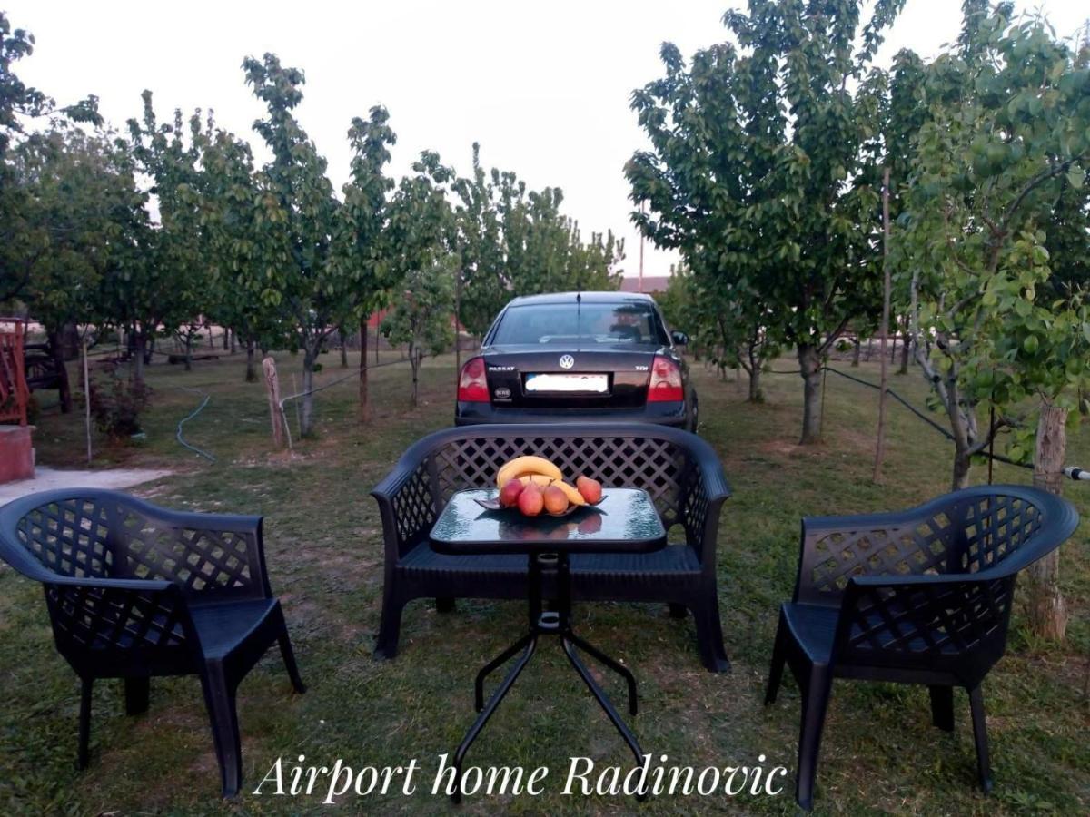 Airport Home Radinovic Podgorica Luaran gambar